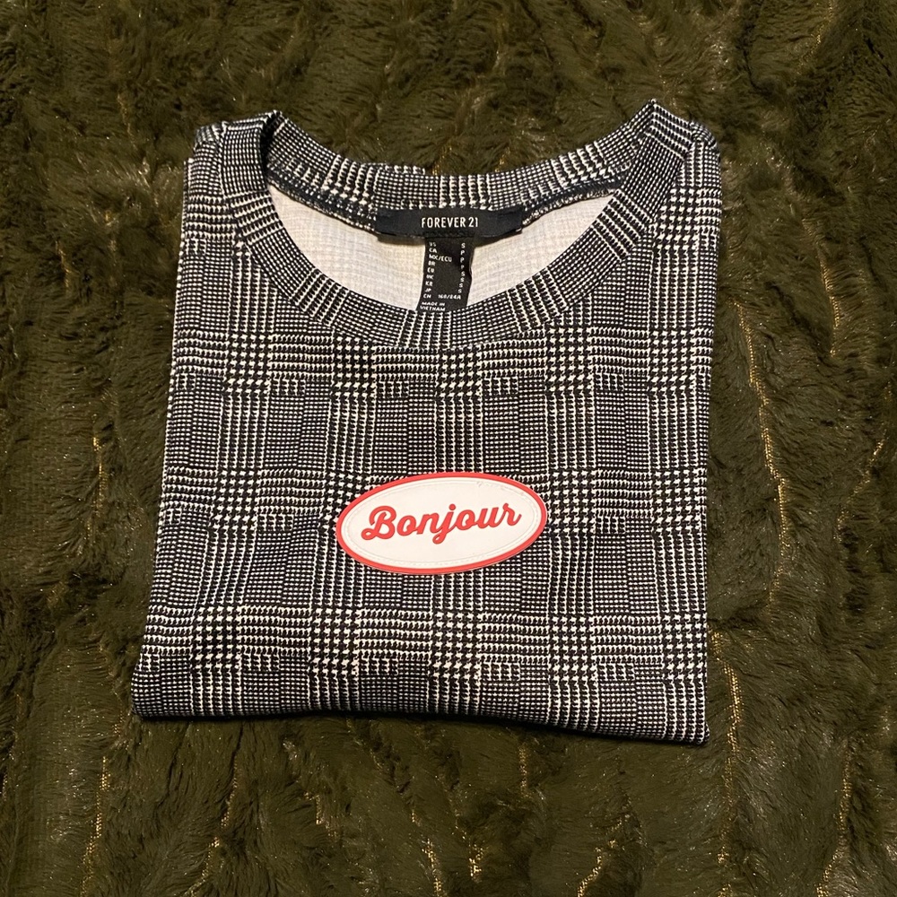 Cropped shirt